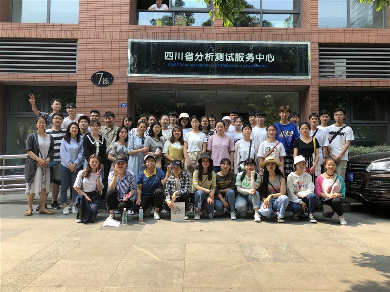 成都纺织高等专科学校师生观摩学习活动3_副本.jpg